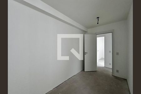 Apartamento à venda com 136m², 4 quartos e 2 vagas Apartamento à venda com 136m², 4 quartos e 2 vagasCloset Suíte 1