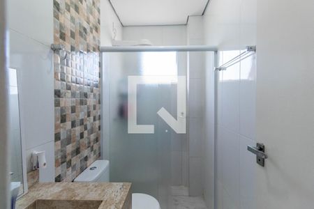 Apartamento à venda com 45m², 2 quartos e 1 vaga Apartamento à venda com 45m², 2 quartos e 1 vagaBanheiro