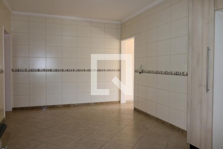 Casa à venda com 516m², 6 quartos e 10 vagasCasa 2 - 2º Piso cozinha