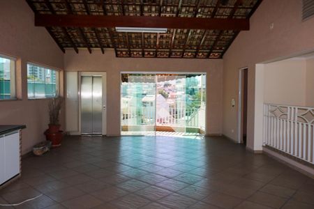 Casa à venda com 516m², 6 quartos e 10 vagasÁrea Gourmet - 3º Piso