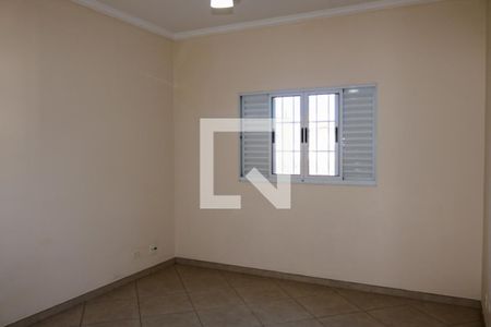 Casa à venda com 516m², 6 quartos e 10 vagasCasa 2 - 2º Piso quarto 2