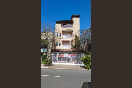 Casa à venda com 516m², 6 quartos e 10 vagasFachada