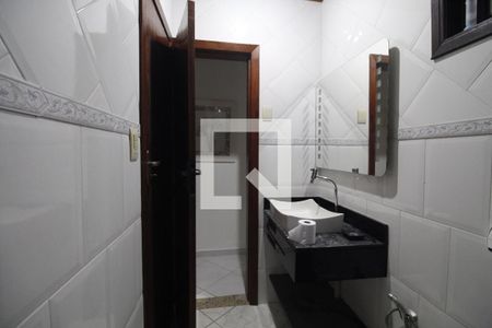 Casa à venda com 90m², 3 quartos e sem vaga Casa à venda com 90m², 3 quartos e sem vagaBanheiro Social