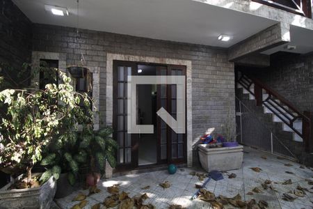 Casa à venda com 90m², 3 quartos e sem vaga Casa à venda com 90m², 3 quartos e sem vagaQuintal