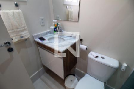 Casa à venda com 184m², 3 quartos e 3 vagasBanheiro de serviço