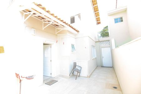 Casa à venda com 184m², 3 quartos e 3 vagasQuintal