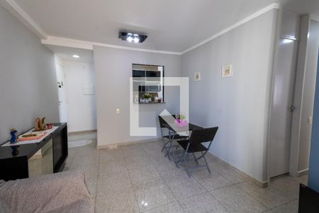 Sala de apartamento para alugar com 3 quartos, 61m² em Vila Ema, São Paulo