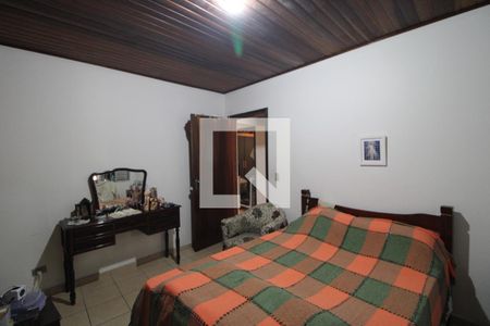 Casa à venda com 300m², 3 quartos e 4 vagasSuíte