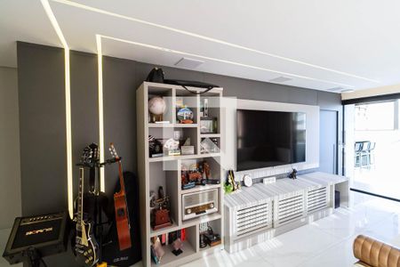 Apartamento à venda com 202m², 3 quartos e 3 vagasCobertura - Sala 2