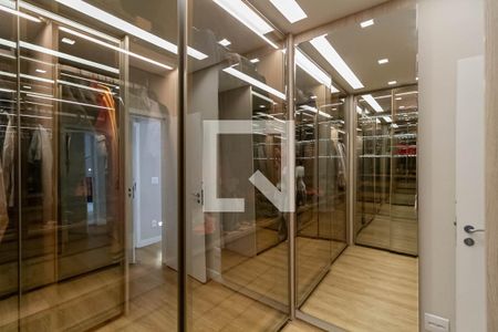 Apartamento à venda com 202m², 3 quartos e 3 vagasCloset da suíte 3