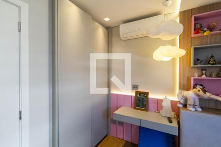 Apartamento à venda com 202m², 3 quartos e 3 vagasSuíte 2