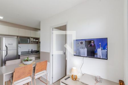 Sala de apartamento para alugar com 2 quartos, 37m² em Indianópolis, São Paulo