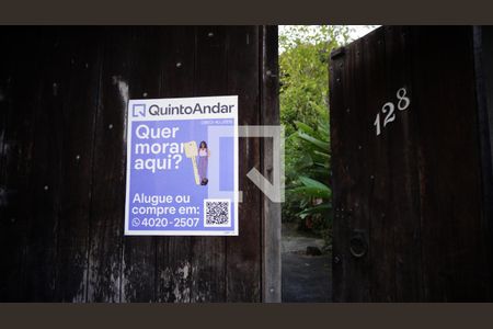 Casa à venda com 213m², 3 quartos e 3 vagasEntrada Casa