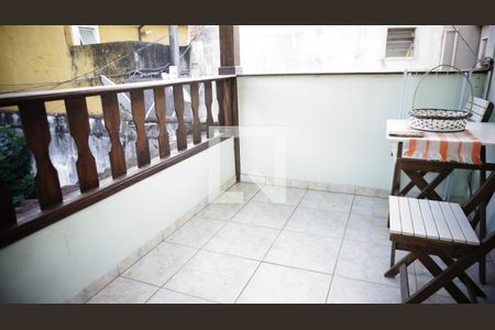 Casa à venda com 213m², 3 quartos e 3 vagasVaranda - Suite 4