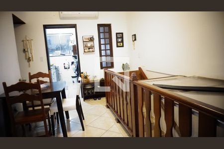 Casa à venda com 213m², 3 quartos e 3 vagasSala 2