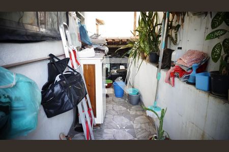 Casa à venda com 213m², 3 quartos e 3 vagasArea de Serviço 2