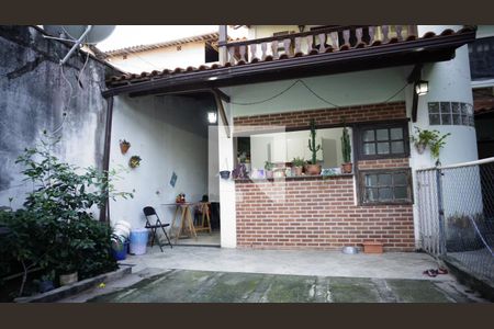 Casa à venda com 213m², 3 quartos e 3 vagasFachada da Casa