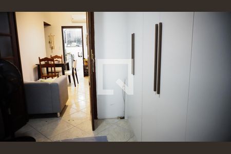 Casa à venda com 213m², 3 quartos e 3 vagasQuarto 2