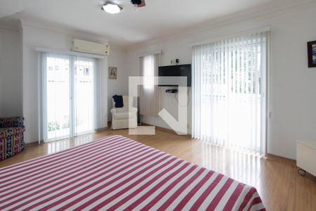 Casa de condomínio à venda com 283m², 4 quartos e 3 vagasQuarto 1 suíte