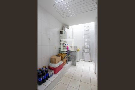 Casa de condomínio à venda com 283m², 4 quartos e 3 vagasÁrea de Serviço