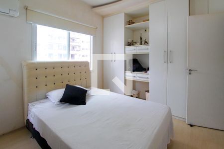 Casa de condomínio à venda com 283m², 4 quartos e 3 vagasQuarto 2