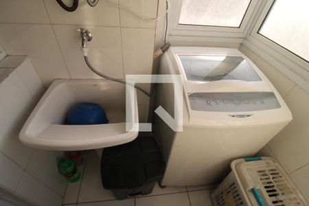 Apartamento à venda com 62m², 2 quartos e 1 vagaArea de serviço