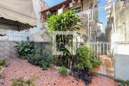 Casa à venda com 111m², 2 quartos e sem vagaQuintal