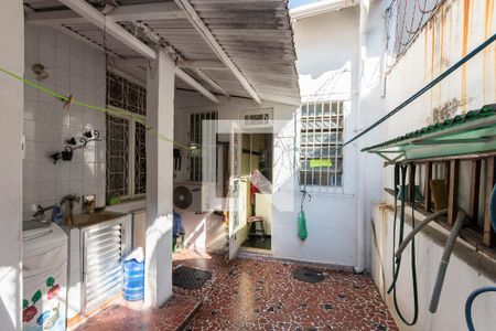 Casa à venda com 111m², 2 quartos e sem vagaÁrea de Serviço