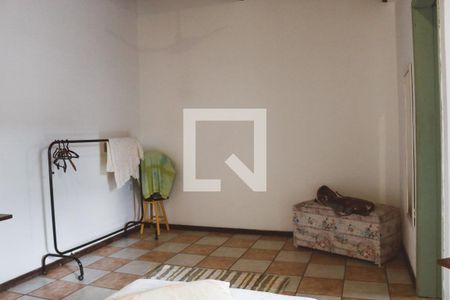 Casa à venda com 130m², 3 quartos e 2 vagas Casa à venda com 130m², 3 quartos e 2 vagasQuarto Suíte