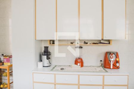 Casa à venda com 130m², 3 quartos e 2 vagas Casa à venda com 130m², 3 quartos e 2 vagasCozinha