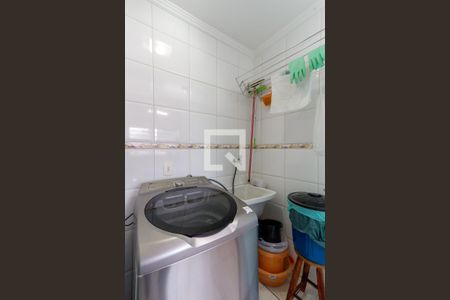 Casa à venda com 196m², 3 quartos e 3 vagas Casa à venda com 196m², 3 quartos e 3 vagasÁrea de Serviço