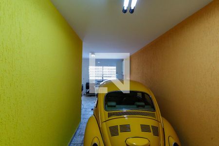 Casa à venda com 196m², 3 quartos e 3 vagas Casa à venda com 196m², 3 quartos e 3 vagasGaragem