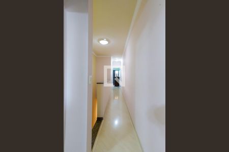 Casa à venda com 196m², 3 quartos e 3 vagas Casa à venda com 196m², 3 quartos e 3 vagasCorredor Quartos