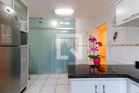 Casa à venda com 196m², 3 quartos e 3 vagas Casa à venda com 196m², 3 quartos e 3 vagasCozinha