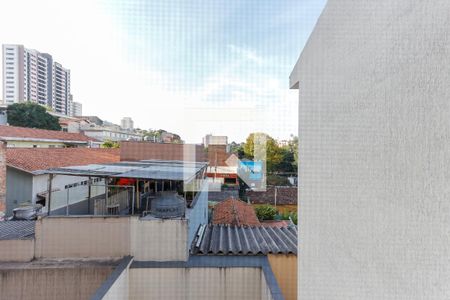 Casa à venda com 196m², 3 quartos e 3 vagas Casa à venda com 196m², 3 quartos e 3 vagasVista