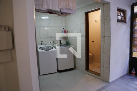 Casa à venda com 135m², 4 quartos e 2 vagasÁrea de Serviço