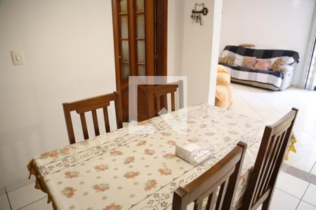 Casa à venda com 135m², 4 quartos e 2 vagasCopa