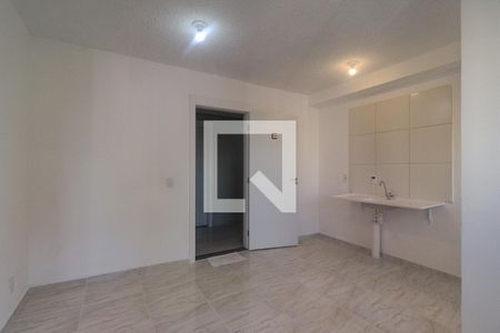 Sala/Cozinha de apartamento para alugar com 2 quartos, 35m² em Usina Piratininga, São Paulo