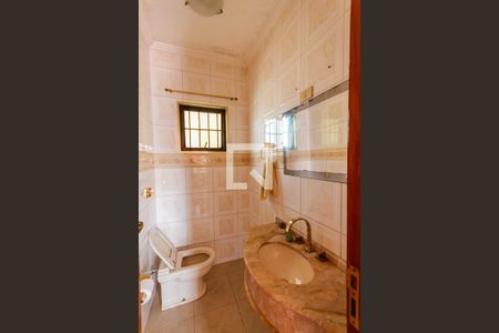 Casa para alugar com 264m², 4 quartos e 4 vagas Casa para alugar com 264m², 4 quartos e 4 vagasLavabo