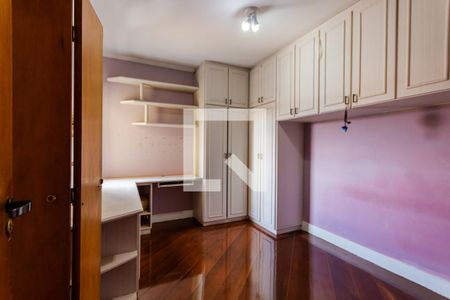 Casa para alugar com 264m², 4 quartos e 4 vagas Casa para alugar com 264m², 4 quartos e 4 vagasSuíte 2