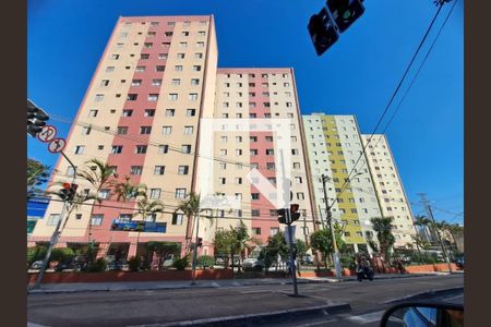 Apartamento à venda com 60m², 2 quartos e 1 vaga Apartamento à venda com 60m², 2 quartos e 1 vagaFachada
