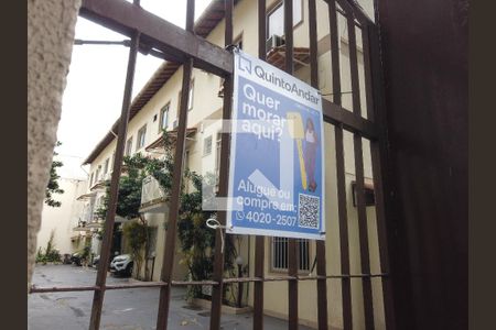 Casa de condomínio à venda com 87m², 3 quartos e 1 vagaFachada