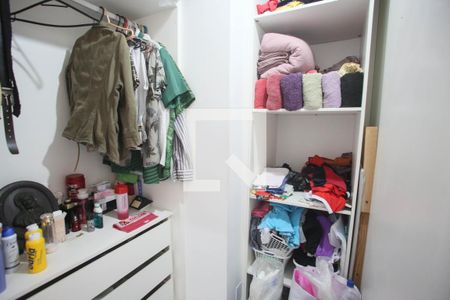Casa de condomínio à venda com 87m², 3 quartos e 1 vagaCloset do Quarto 1
