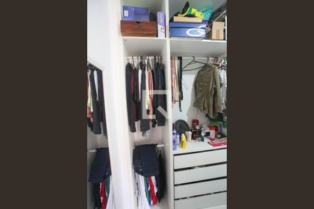 Casa de condomínio à venda com 87m², 3 quartos e 1 vagaCloset do Quarto 1