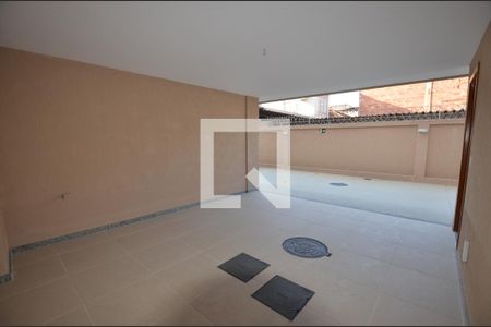 Apartamento à venda com 100m², 2 quartos e 1 vagaGaragem