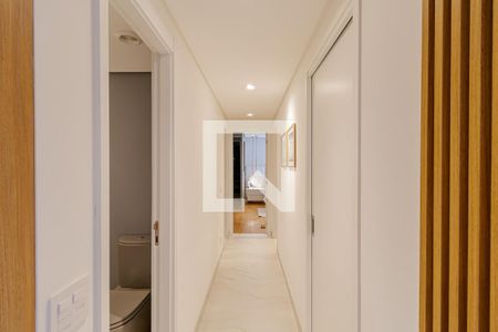 Apartamento à venda com 103m², 3 quartos e 2 vagas Apartamento à venda com 103m², 3 quartos e 2 vagasCorredor