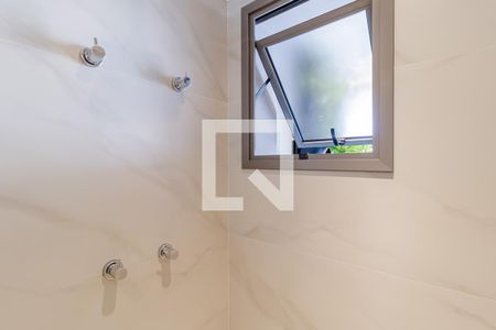 Apartamento à venda com 103m², 3 quartos e 2 vagas Apartamento à venda com 103m², 3 quartos e 2 vagasBanheiro da Suíte