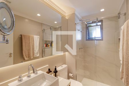 Apartamento à venda com 103m², 3 quartos e 2 vagas Apartamento à venda com 103m², 3 quartos e 2 vagasBanheiro da Suíte