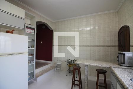 Casa para alugar com 210m², 3 quartos e 2 vagasCozinha