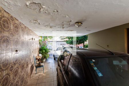 Casa à venda com 221m², 3 quartos e 6 vagasGaragem